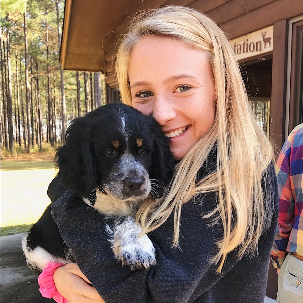 Meet your Posher, Avery